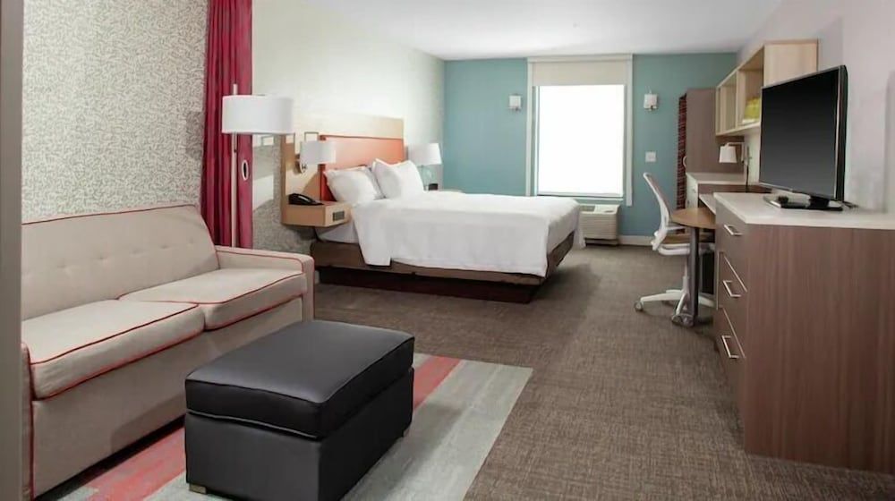 Home2 Suites by Hilton Bloomington Normal 2