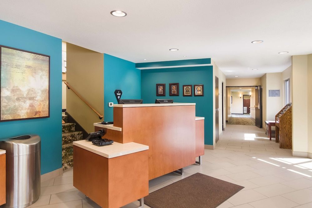 Best Western Plus Traverse City 3