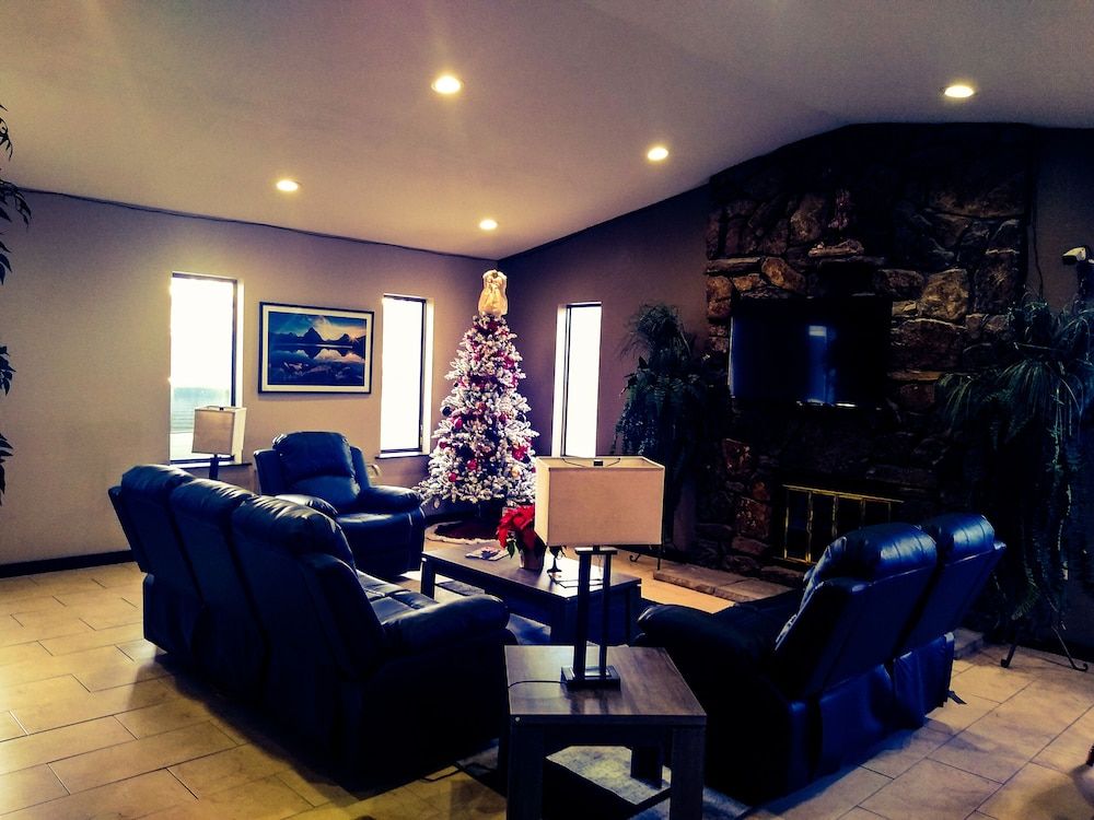 Super 8 by Wyndham Billings 3