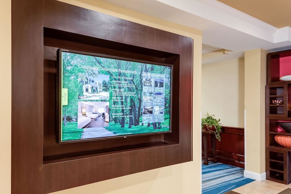Courtyard by Marriott in Portsmouth 2