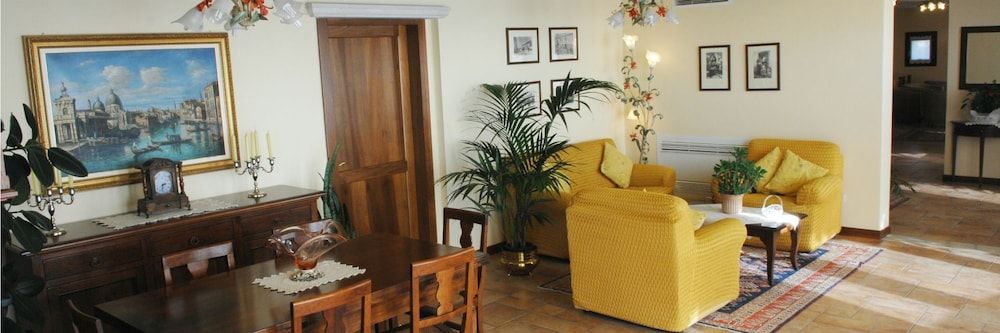 Villa Serena Agriturismo 3