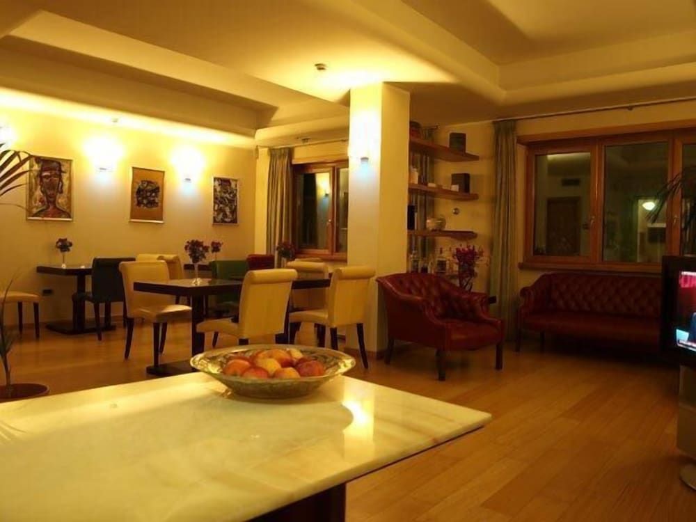 Hotel Piazza Marconi 3