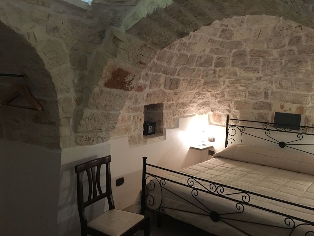 Trulli Isago B&B 2