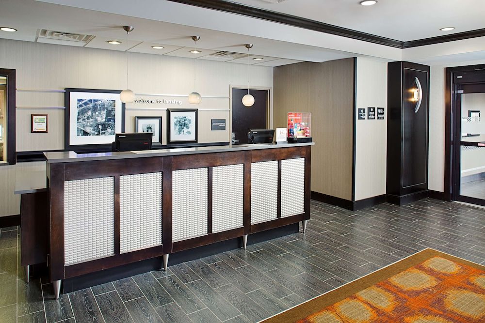 Hampton Inn & Suites Lansing West 3