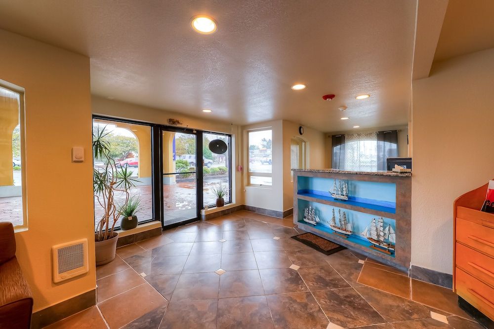 Newport Inn By OYO - Hwy 101 2