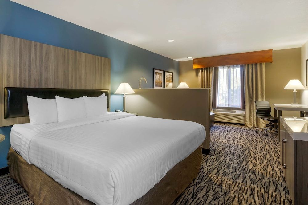 Best Western Plus Mountain View Auburn Inn 3