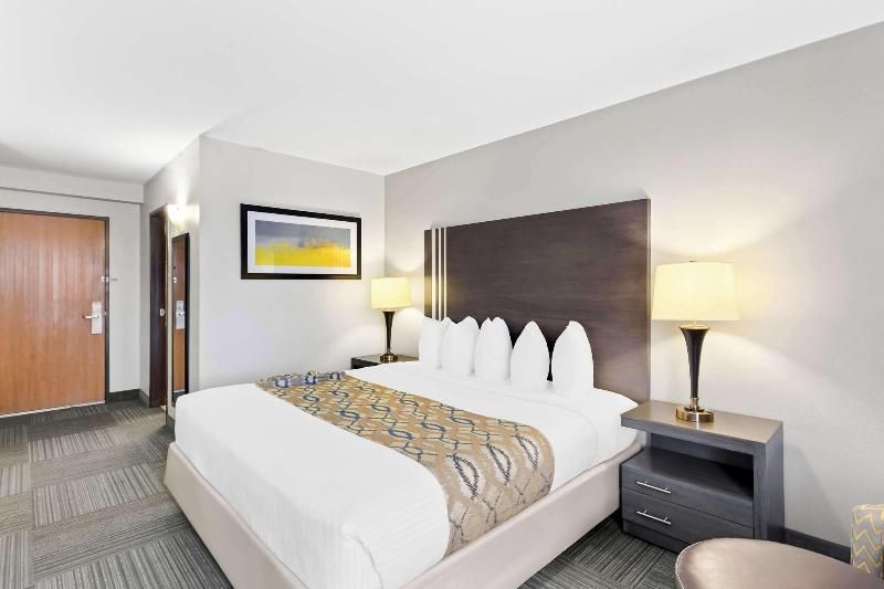 Best Western Naperville Inn 3 étoiles à Naperville