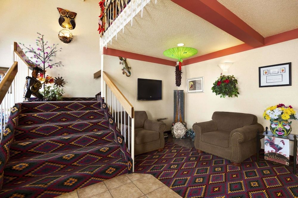 Super 8 by Wyndham Las Vegas 2