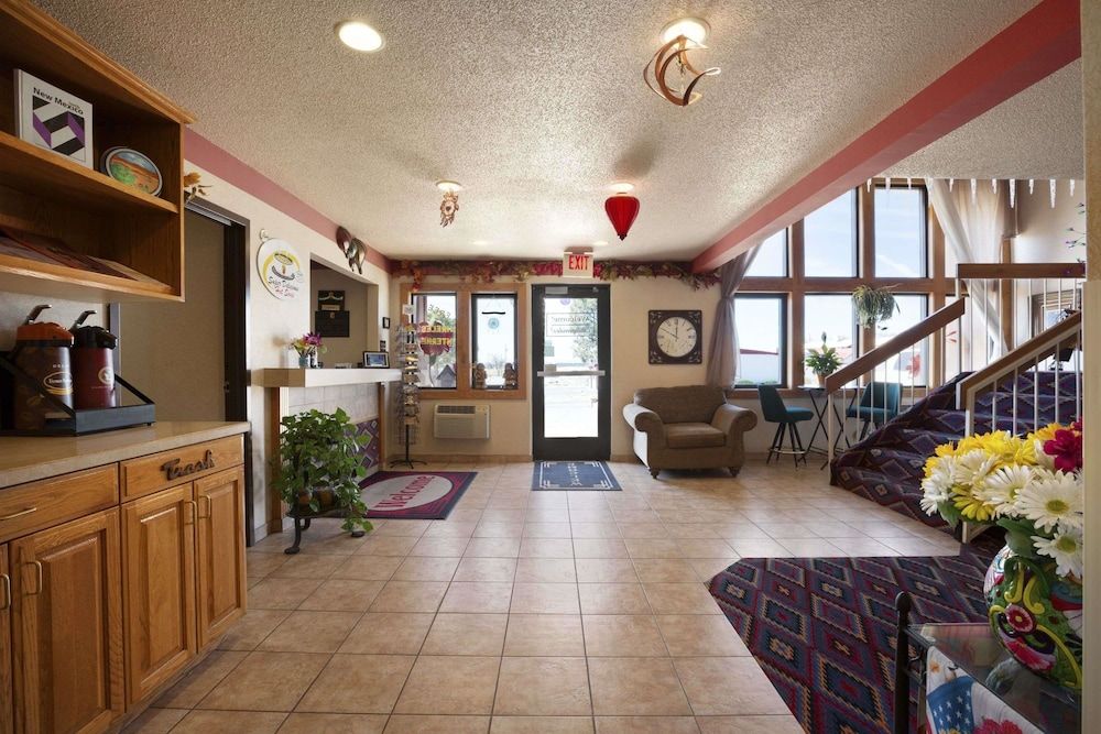 Super 8 by Wyndham Las Vegas 3