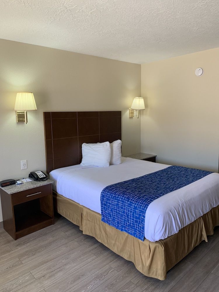 Travelodge by Wyndham Cedar City 3