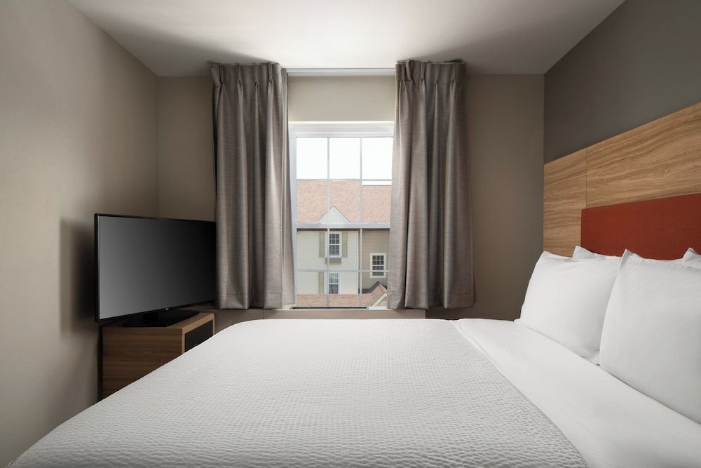 Candlewood Suites St Louis St Charles by IHG 2