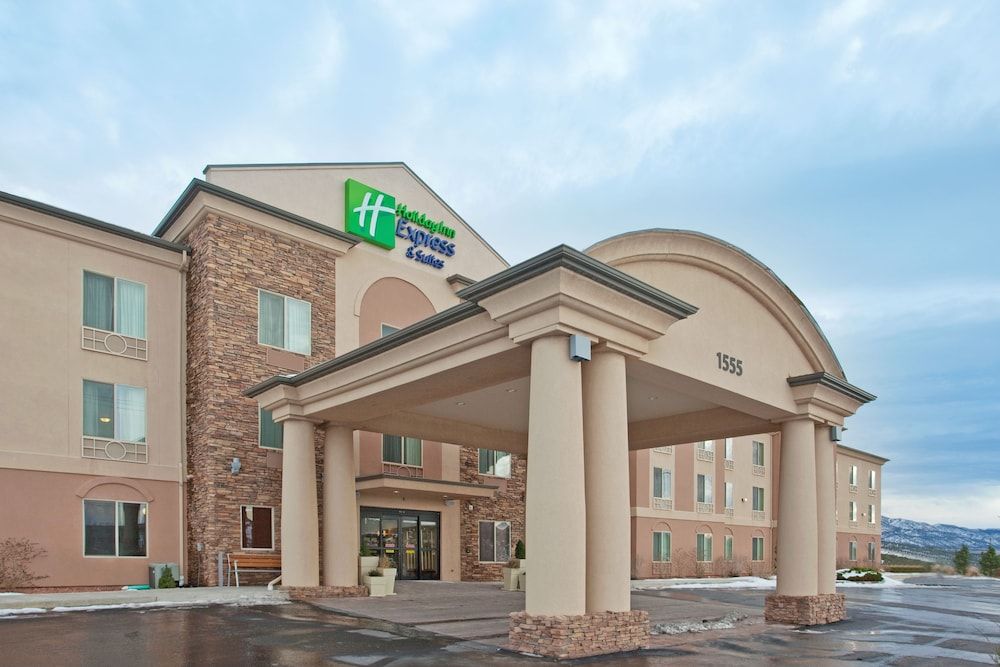 Holiday Inn Express & Suites Cedar City by IHG 2 estrelas em Cedar City