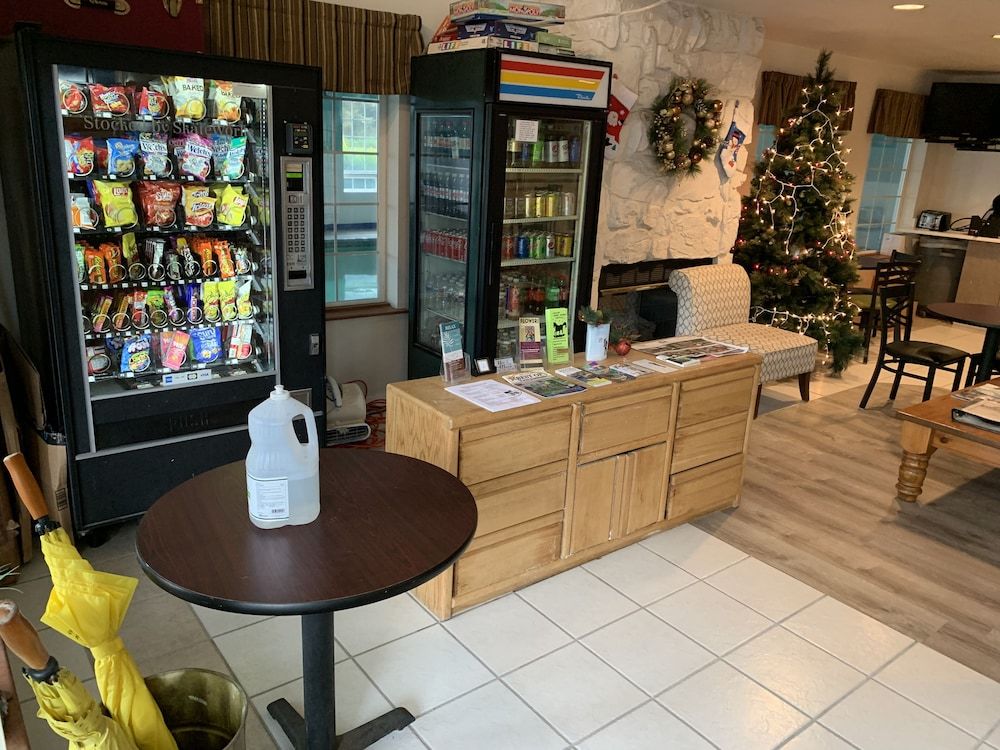 Days Inn by Wyndham Ocean Shores 2