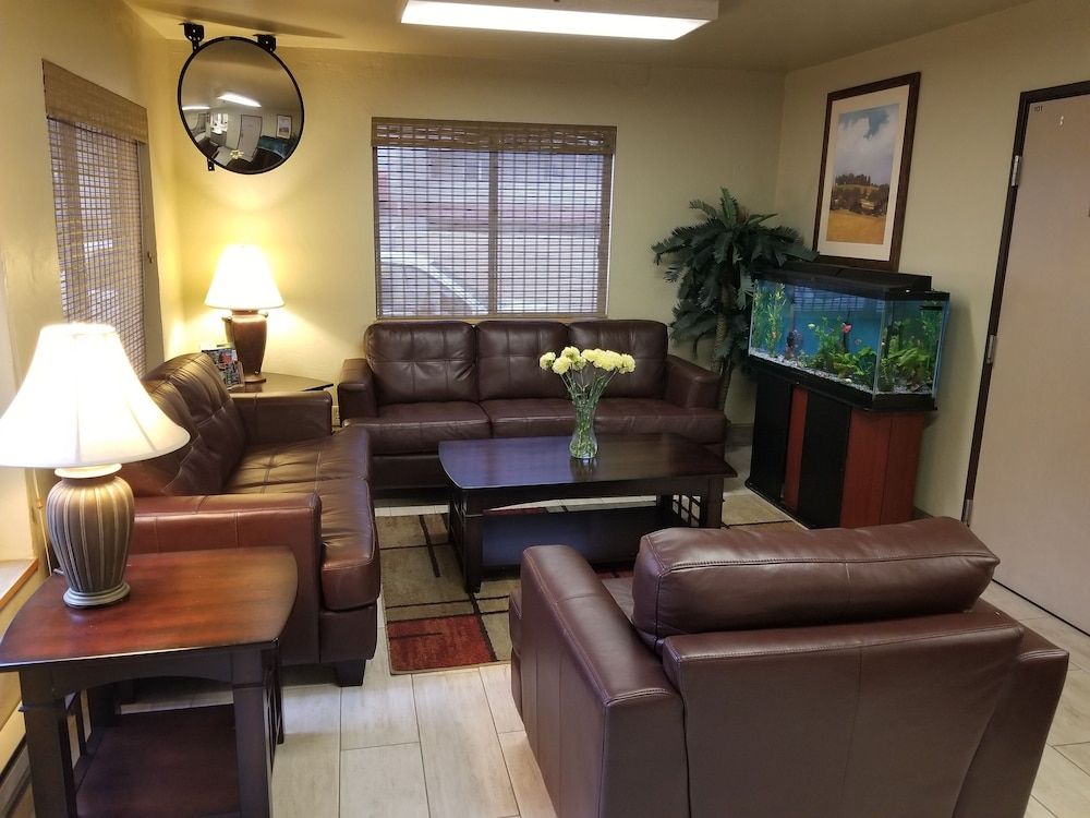 Super 8 by Wyndham Ketchikan 3