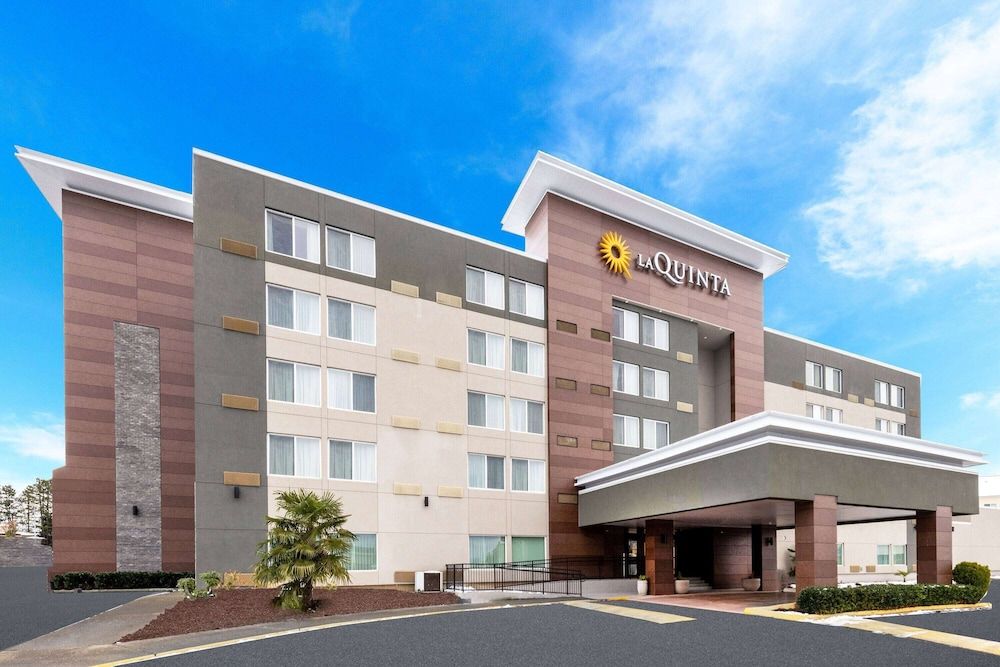 La Quinta Inn by Wyndham Lynnwood 3 estrelas em Lynnwood