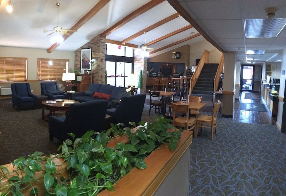AmericInn by Wyndham Sioux City 2