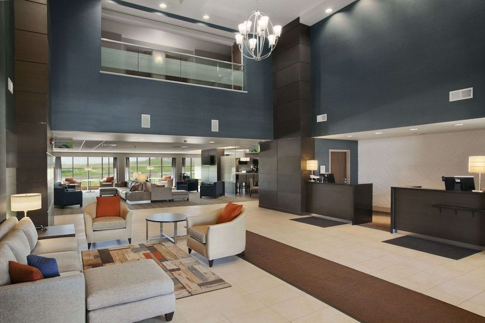 Wingate by Wyndham Bismarck 2