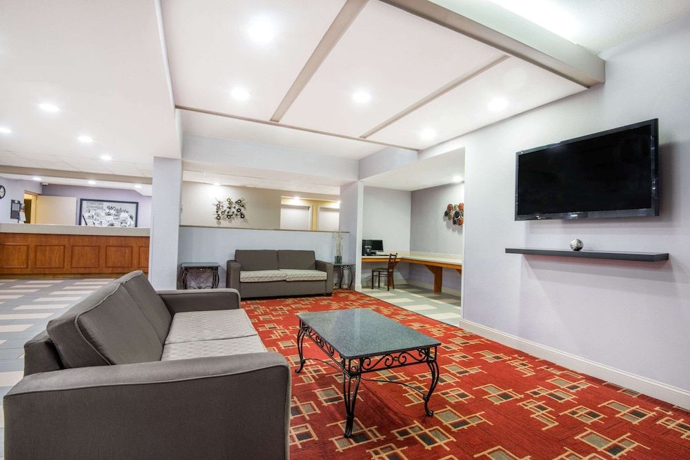 Super 8 by Wyndham Wichita South 2 estrellas en Wichita