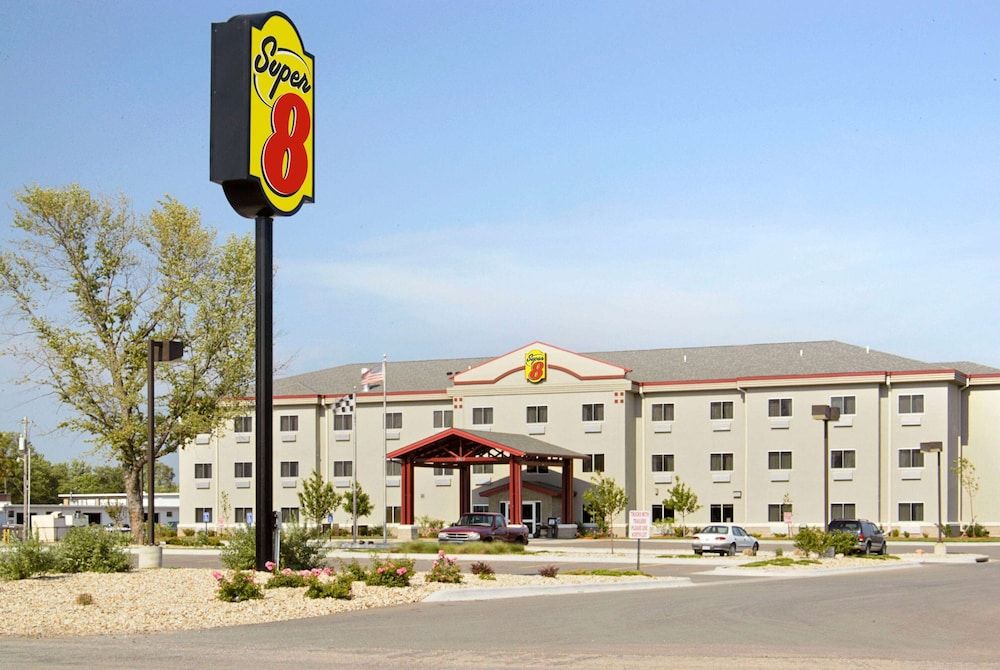 Super 8 by Wyndham Topeka at Forbes Landing 3 estrelas em Topeka
