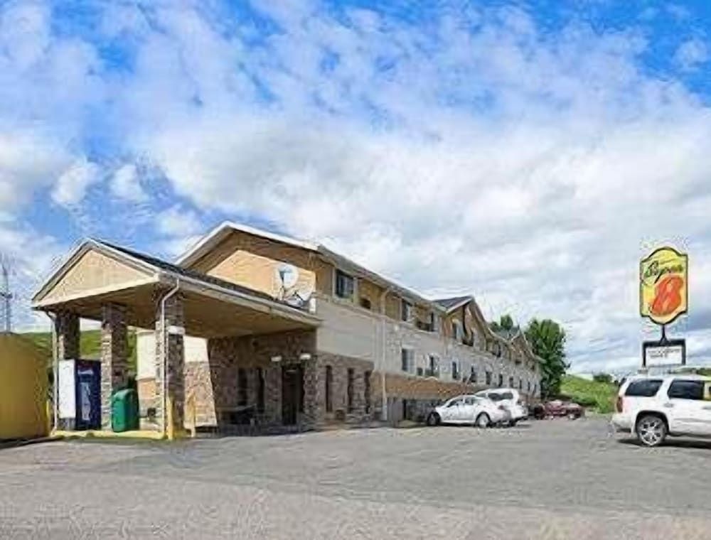 Super 8 by Wyndham Minot Airport 2 estrelas em Minot