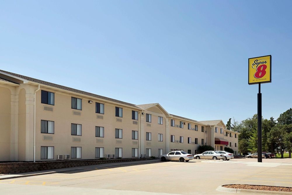 Super 8 by Wyndham Lincoln North 2 estrellas en Lincoln