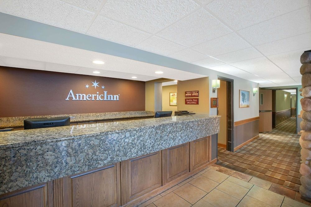 AmericInn by Wyndham Lincoln North 3