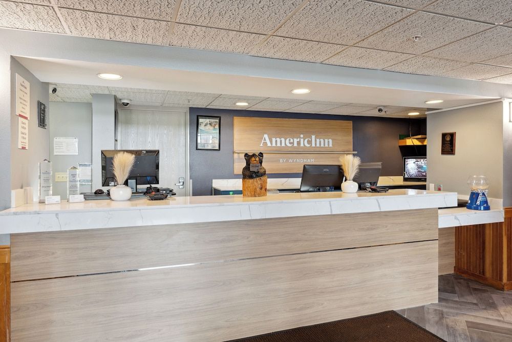 AmericInn by Wyndham Wisconsin Dells 3