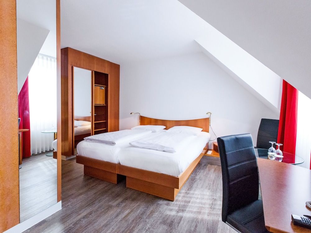 Dormero Hotel Dresden Airport 3