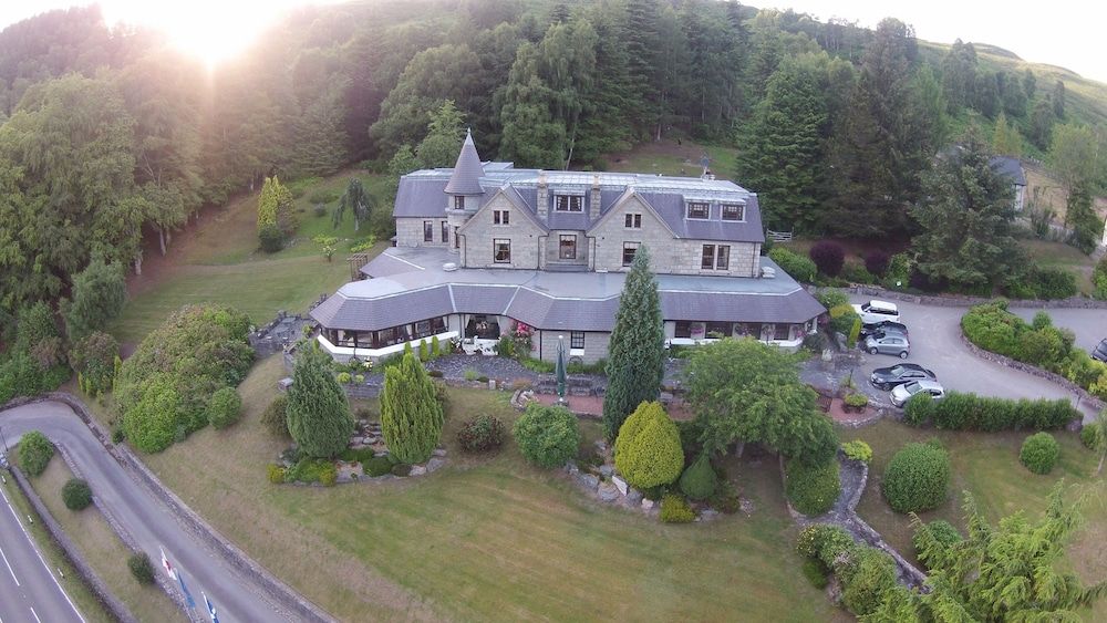 Glenspean Lodge Hotel 4 estrelas em Roybridge