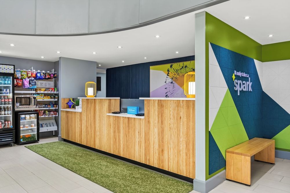 Spark by Hilton Lexington Hamburg 3