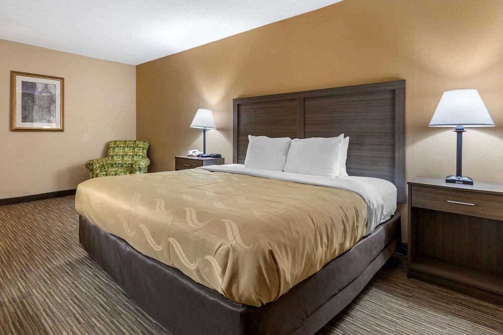 Quality Inn & Suites Hanes Mall 2 estrelas em Winston-Salem