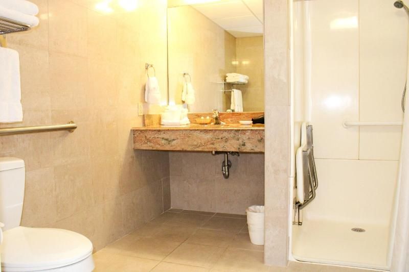 Cape Cod Irish Village 3