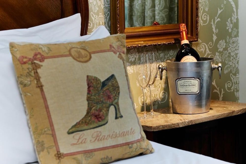 White Horse Farm Inn 3