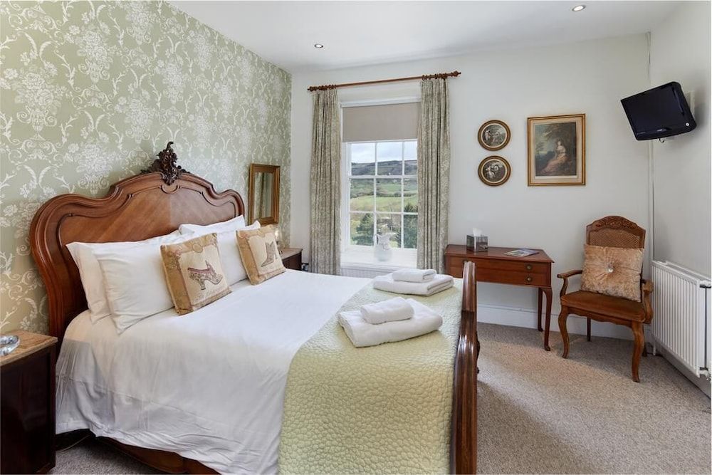 White Horse Farm Inn 2