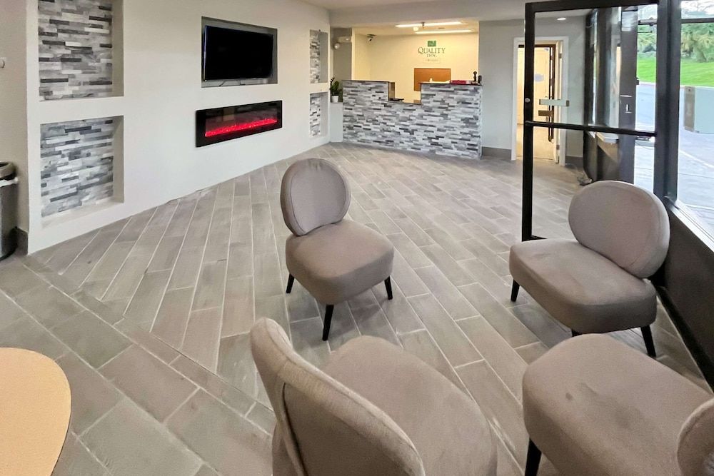 Quality Inn Tallahassee near University 2