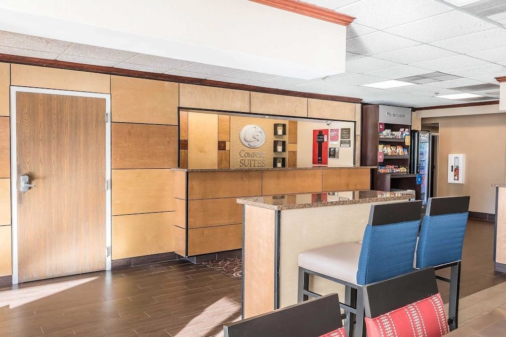 Comfort Suites Mason near Kings Island 3