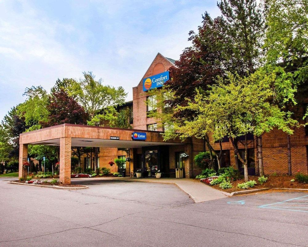 Comfort Inn Livonia 3 estrelas em Livonia