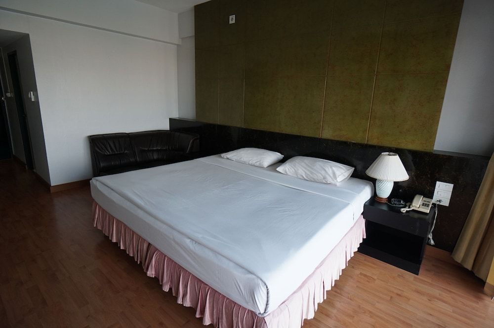 Pailyn Pitsanuloke 3