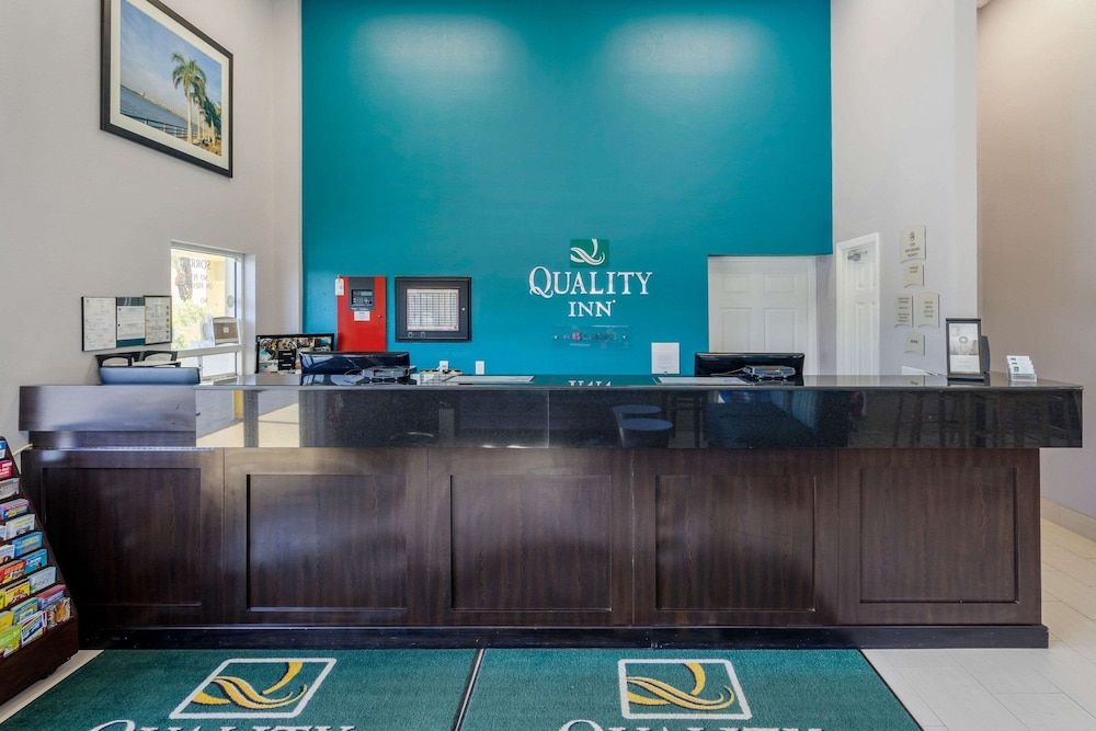 Quality Inn Bradenton North I-75 2
