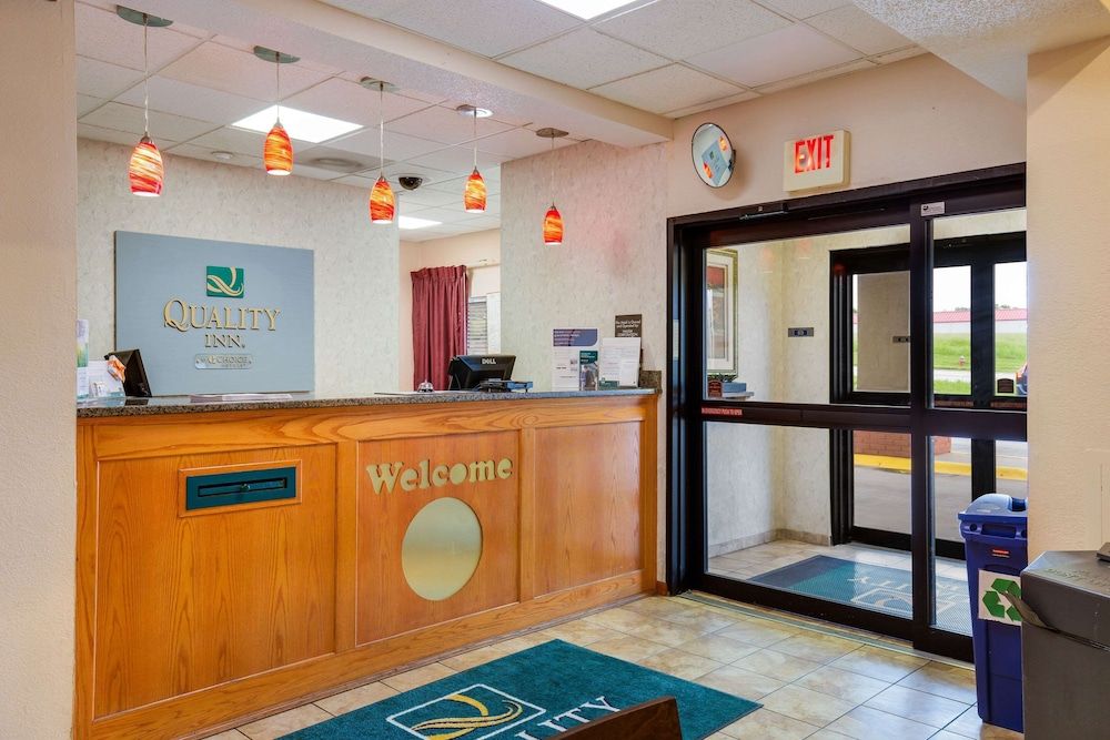 Quality Inn I-70 Near Kansas Speedway 3