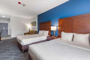 Comfort Suites (Lombard)