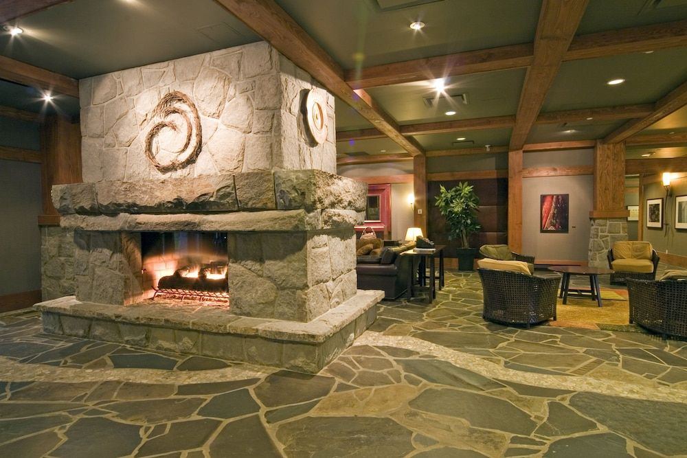 First Tracks Lodge 3
