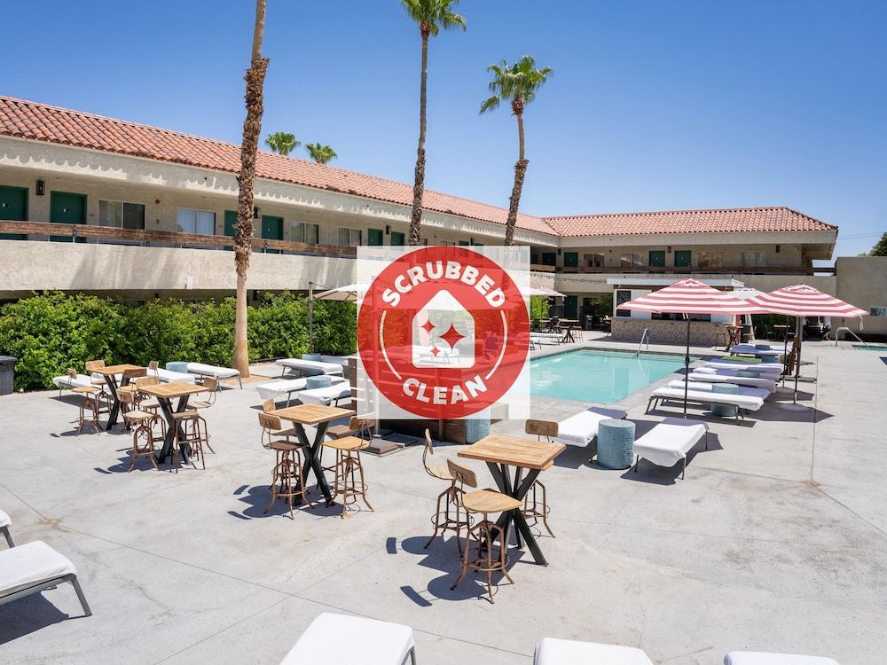 The Infusion 2 estrelas em Palm Springs