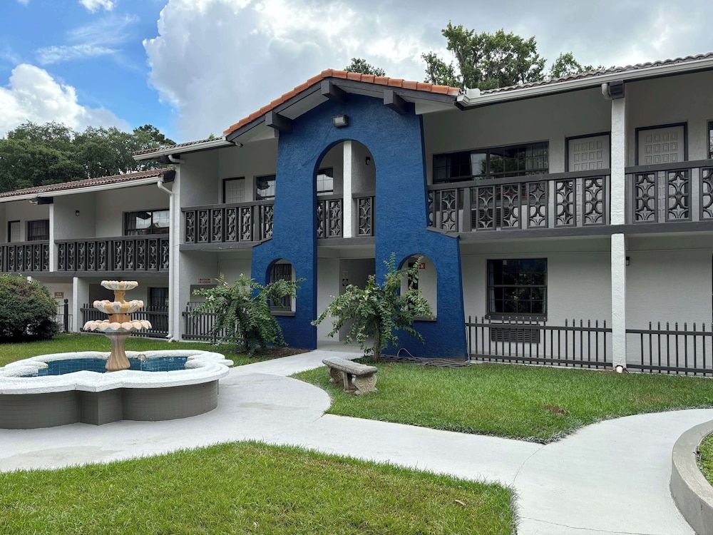 Motel 6 Tallahassee, FL – North Monroe 2 estrellas en Tallahassee