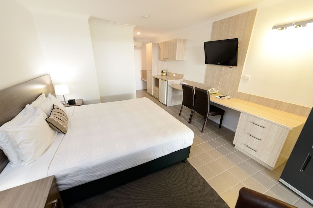 Smart Motel Bert Hinkler 3