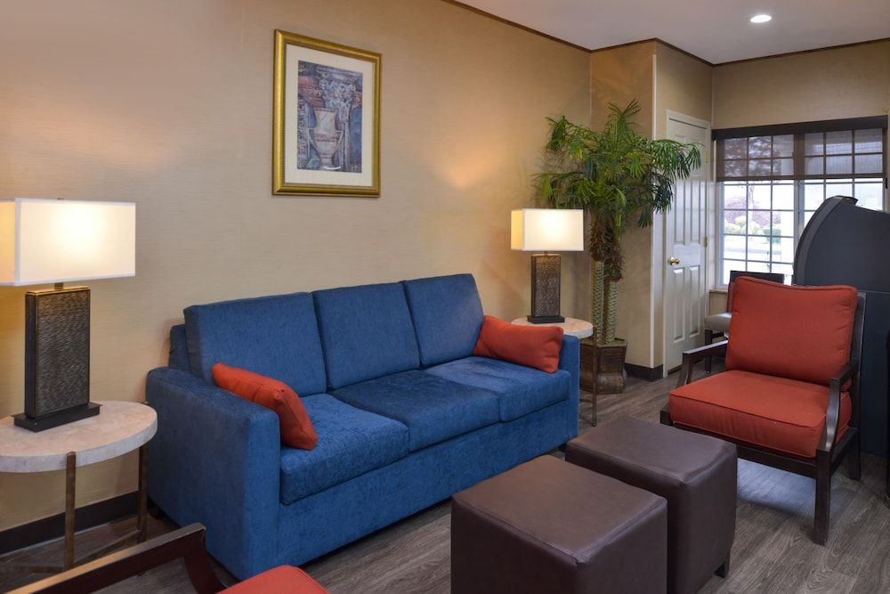 Comfort Inn Guilford near I-95 3
