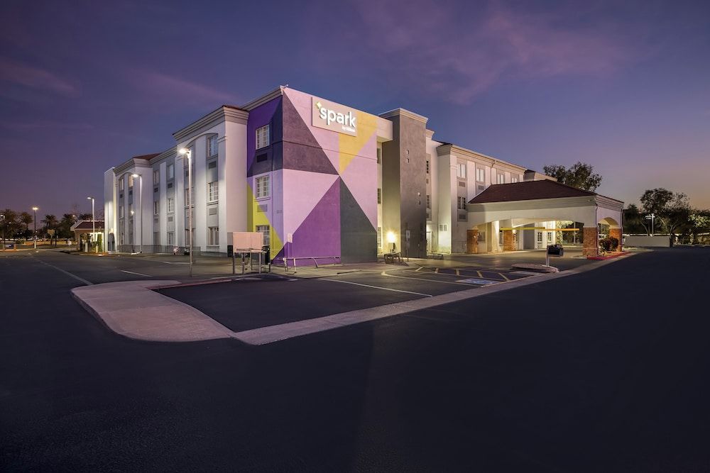 Spark by Hilton Glendale Phoenix North 2 étoiles à Glendale