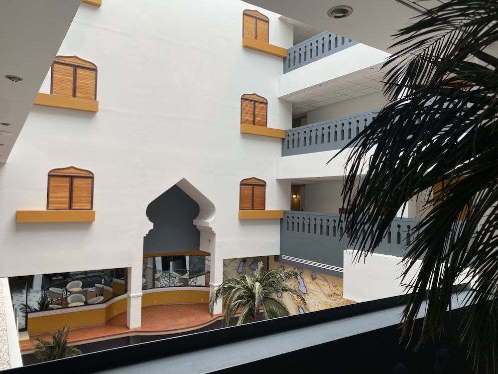 Grand Royal Tampico 2