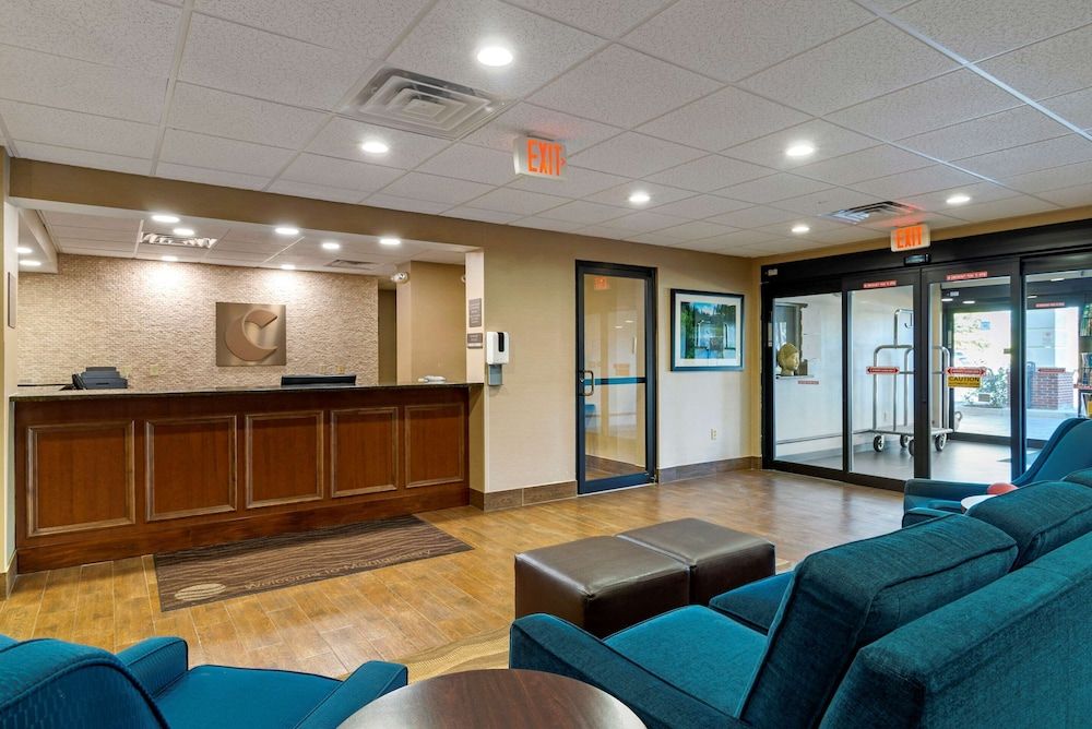 Comfort Inn & Suites Montgomery Eastchase 3