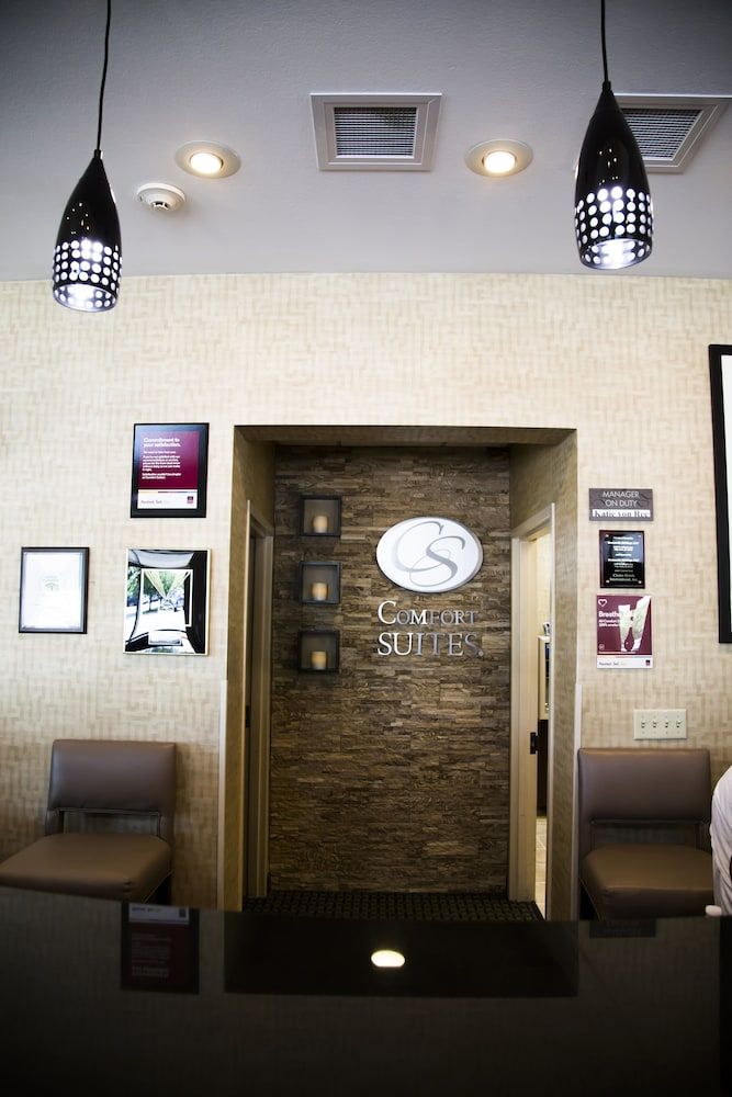 Comfort Suites Bentonville - Rogers 3